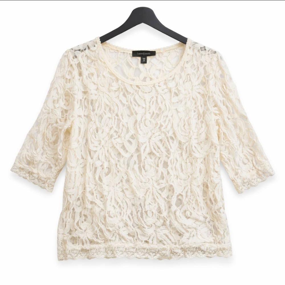 Fever Cream Sheer Lace 3/4 Length Vneck Top Sz Med
